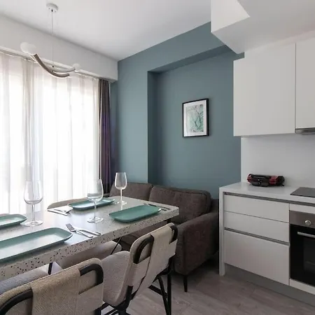 Trendy & Compact 2br W/ Free Parking #18 Istambul